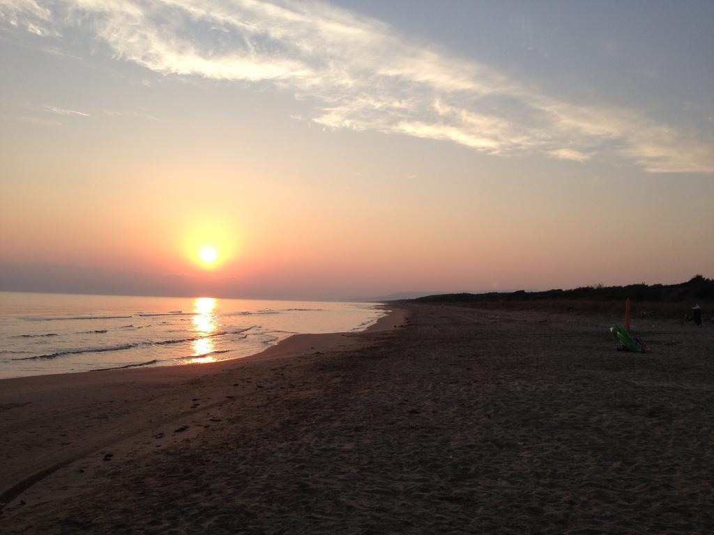 Camping Villaggio Riviera Foce Varano Exteriér fotografie
